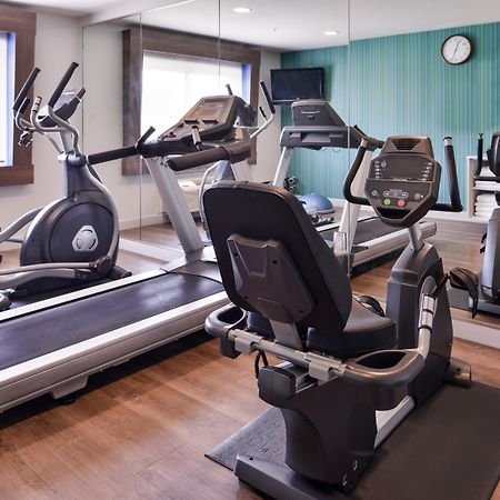 Holiday Inn Express Hotel & Suites Elgin By Ihg Exteriör bild