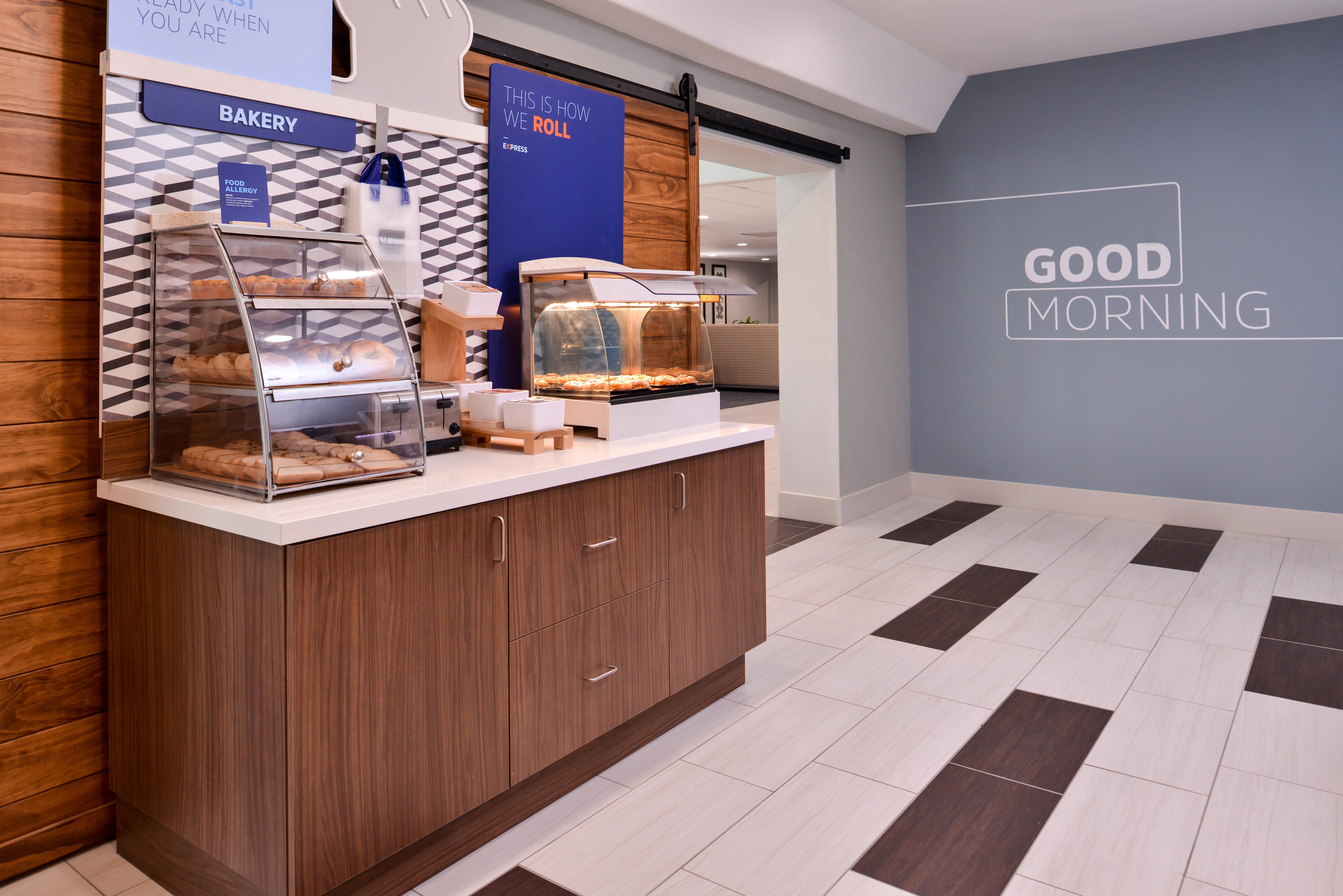 Holiday Inn Express Hotel & Suites Elgin By Ihg Exteriör bild