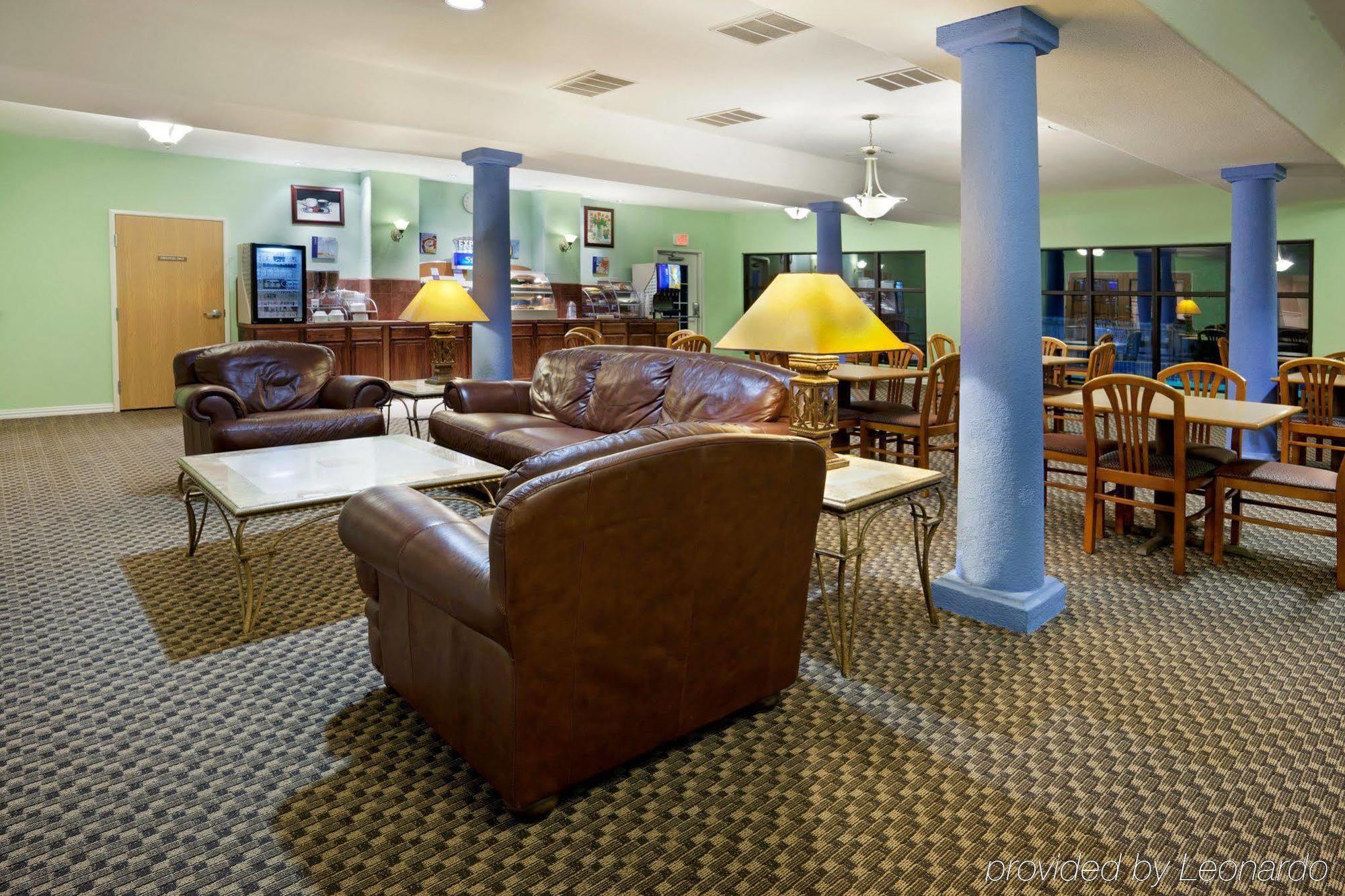Holiday Inn Express Hotel & Suites Elgin By Ihg Restaurang bild